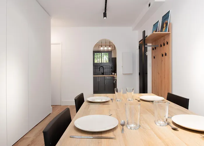 Appartement Ramonville Avec Parking Prive アパート *